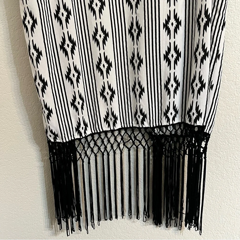 Panhandle Black and White Aztec Western Fringe Kimono Duster Cardigan rodeo - Picture 11 of 12